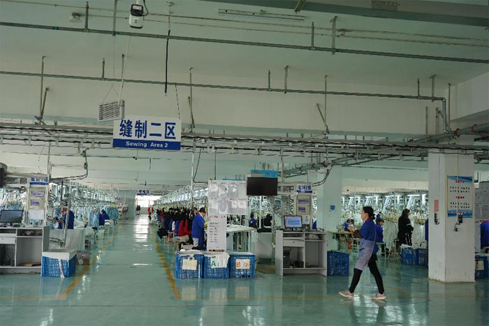 主動學習、勇攀高峰——山東鑫成源服裝有限公司春季研學活動