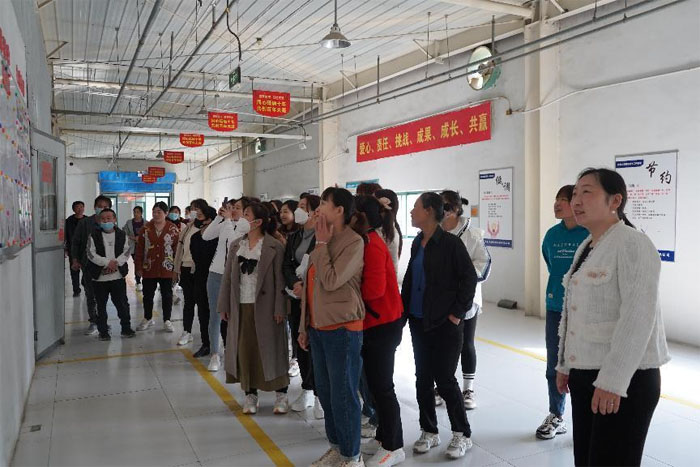 主動學習、勇攀高峰——山東鑫成源服裝有限公司春季研學活動